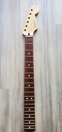 2011 FENDER STRATOCASTER DELUXE PLAYER STRAT NECK ROSEWOOD 12