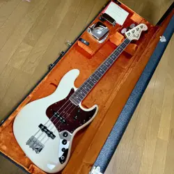 ELECTRIC BASS GUITAR FENDER AMERICAN VINTAGE II JAZZ BASS 1966 OLYMPIC WHITE