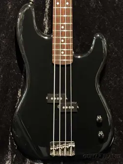 FENDER JAPAN PB62-72AB-ALL BLACK- (2000S)