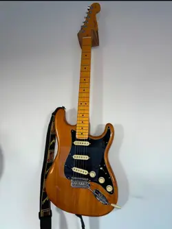 FENDER AMERICAN PROFESSIONAL II STRATOCASTER ROASTED PINE WITH HARDSHELL CASE