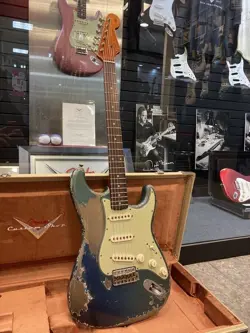 FENDER CUSTOM SHOP 1960 STRATOCASTER HEAVY RELIC / LAKE PLACID