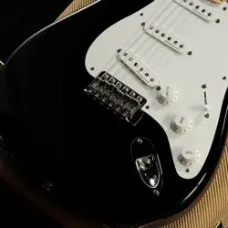 STRATOCASTER BLACK 2004