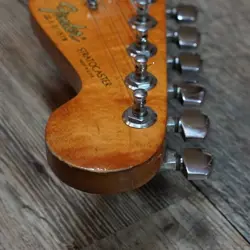 FENDER ELITE STRATOCASTER 1983