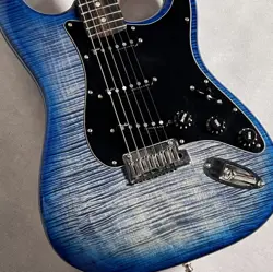 ULTRA STRATOCASTER DENIM