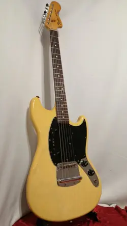 FENDER USA MUSTANG USED 2 ELECTRIC GUITAR