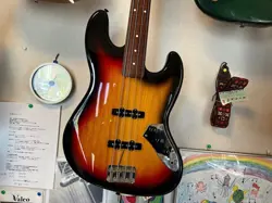 FENDER JAPAN JB62-77FL 2000S ELECTRIC BASS GUITAR