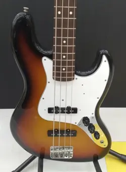 BASS USED 1994