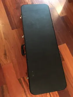 ROAD RUNNER BLACK LINING TOLEX WOODEN ELECTRIC GUITAR CASE FENDER STRAT TELE