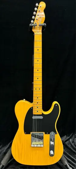 FENDER AMERICAN VINTAGE II 1951 TELECASTER BUTTERSCOTCH BLONDE USED MADE