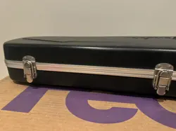 2000S FENDER AMERICAN STRATOCASTER TELECASTER GUITAR GUN SHAPED HARD CASE