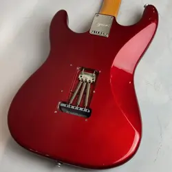 60S STRATOCASTER 2021