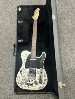 2002 FENDER TELECASTER ESPN ACTION SPORTS AND MUSIC AWARDS SIGNED GUITAR