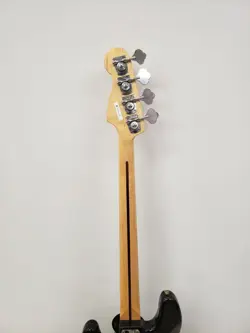 PRECISION BASE GUITAR