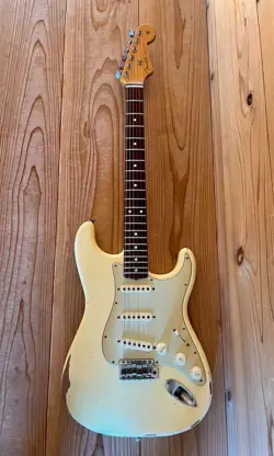60’S STRATOCASTER FENDER