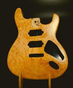 MAPLE FENDER STYLE