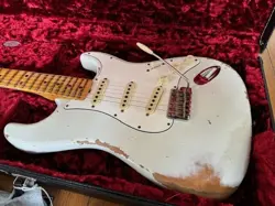 FENDER CUSTOM SHOP '69 STRATOCASTER HEAVY RELIC / OLYMPIC WHITE