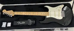 STRATOCASTER BLACK US12034110
