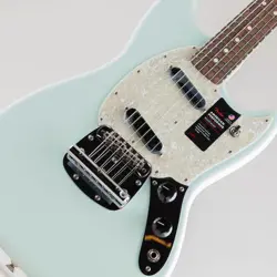 FENDER AMERICAN PERFORMER MUSTANG SATIN SONIC BLUE R S N:US23104606
