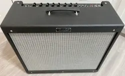 FENDER HOT ROD DE VILLE 212 III 60 WATT 2X12 TUBE COMBO AMP (MINT)