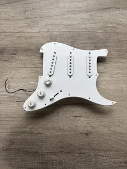 2012 FENDER STARCASTER