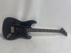 FENDER STRATOCASTER JAPAN. 
