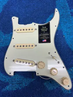 USED FENDER AVII 1961 LOADED STRATOCASTER GUITAR PICKGUARD