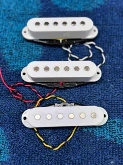 USED FENDER STRATOCASTER STYLE GUITAR SINGLE COIL PICKUP SET OF 3