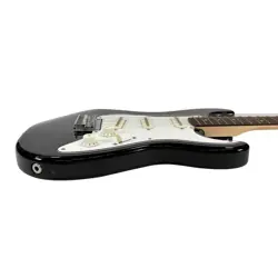 STRATOCASTER RIGHT-HANDED SOLIDBODY