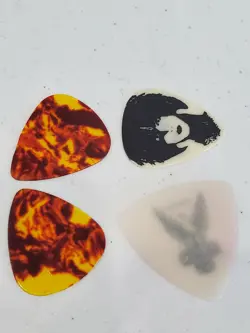 FENDER TORTOISE SHELL