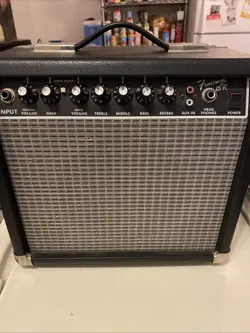 FENDER FRONTMAN 15R GUITAR AMP WITH/POWER CABLE