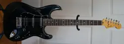 STM-60 STRATOCASTER