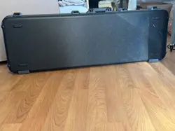 MINT CONDITION FENDER