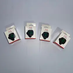 LOT OF 4 FENDER FT-1 PROFESSIONAL CLIP ON TUNER - BLACK