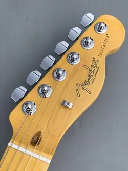 FENDER AMERICAN PROFESSIONAL II TELECASTER  BUTTERSCOTCH BLONDE