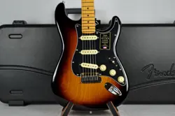FENDER ULTRA LUXE STRATOCASTER, WITH HARD SHELL CASE, INT'L BUYERS WELCOME