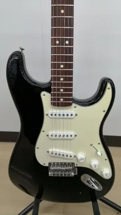 FENDER MEXICO STRATOCASTER USED ALDER BODY ROSEWOOD FINGERBOARD W/GIG CASE