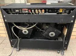 FENDER SUPER TWIN REVERB