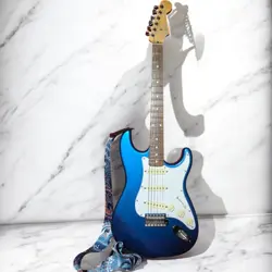 GUITAR USED BEAUTIFUL