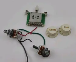 2003 FENDER SQUIER MINI STRAT STRATOCASTER WIRING HARNESS POTS SWITCH KNOBS