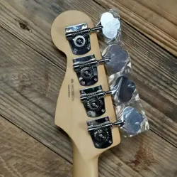 FENDER PLAYER JAZZ BASS MN/BLACK WEIGHT 4.16KG SAFE DELIVERY FROM JAPAN