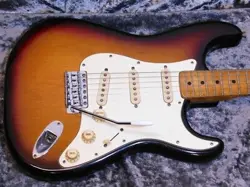 FENDER STRATOCASTER '74