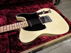 FENDER CUSTOM SHOP LIMITED 70TH ANNIVERSARY BROADCASTER NOS