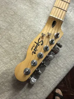 ‘51 GUITAR STRATOCASTER