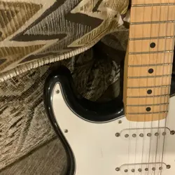 STRATOCASTER MEXICO BLACK
