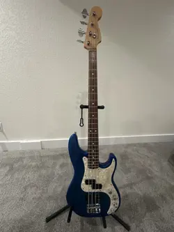 4-STRING GUITAR 50TH