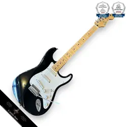 FENDER STANDARD STRATOCASTER ELECTRIC GUITAR 2004 ALDER BODY MAPLE NECK