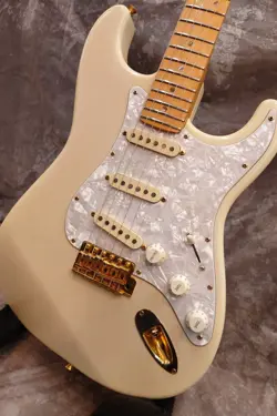 STR-135RK WHITE USED