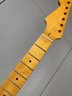 LEFT HAND ST ELECTRIC GUITAR NECK 22 FRET YELLOW MAPLE FINGERBOARD FOR FENDER ST