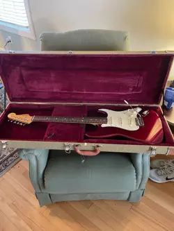 1962  FENDER STRATOCASTER REISSUE MADE IN JAPAN