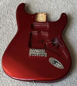 2005 CANDY APPLE RED SQUIER BY FENDER STRATOCASTER W/ SWIMMING POOL ROUTE NICE!